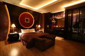 Chateau Boutique Motel