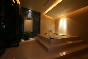 Chateau Boutique Motel