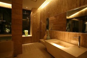 Chateau Boutique Motel