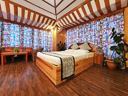 Hotel Pineview Shimla