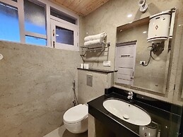 Hotel Pineview Shimla