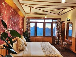 Hotel Pineview Shimla