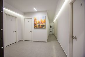 Raise Boutique Rooms in Center of Athens