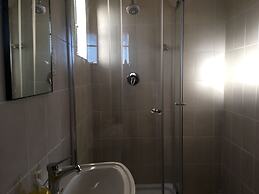 Beautiful Gates Guest House