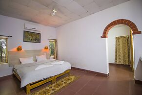 Jungle King Resort