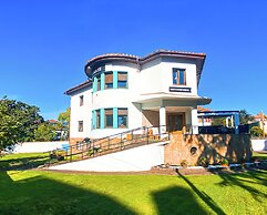 North Surf House