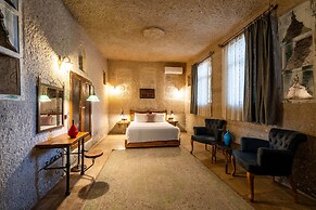 Design Cave Hotel