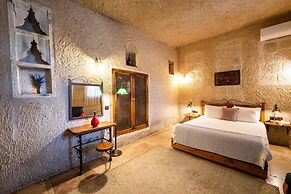 Design Cave Hotel