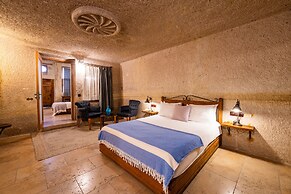 Design Cave Hotel
