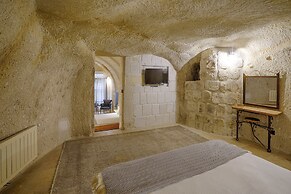 Design Cave Hotel