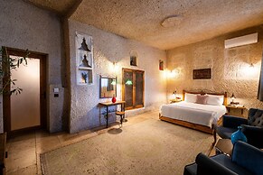 Design Cave Hotel