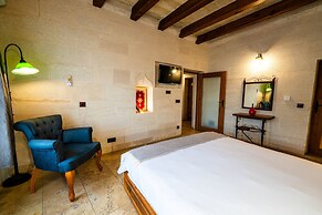 Design Cave Hotel