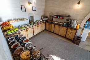 Design Cave Hotel