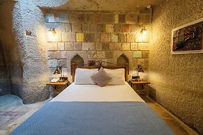 Design Cave Hotel