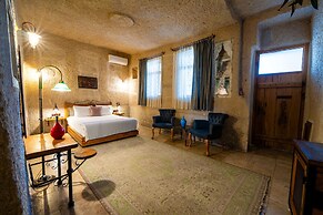 Design Cave Hotel