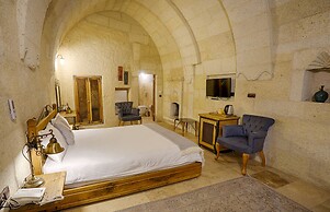 Design Cave Hotel