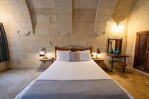 Design Cave Hotel