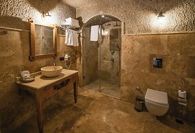 Design Cave Hotel