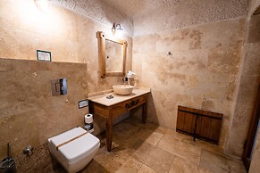 Design Cave Hotel