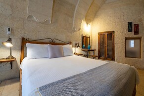 Design Cave Hotel