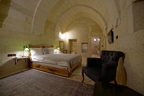 Design Cave Hotel