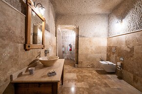 Design Cave Hotel