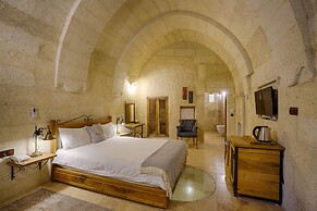 Design Cave Hotel