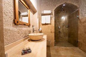 Design Cave Hotel