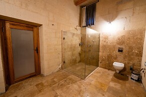 Design Cave Hotel