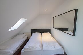 Sunny Penthouse in City Center