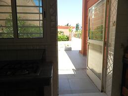 Villa Rabat Pool And Tennis