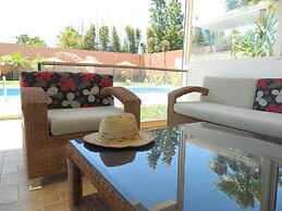 Villa Rabat Pool And Tennis