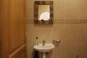 Villa Rabat Pool And Tennis