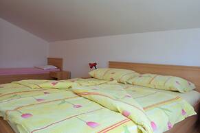 Apartments Green Oasis