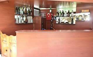 Cavdar Hotel