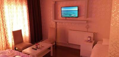 Blue Tower Suit Hotel