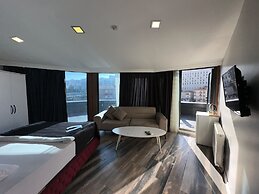 Plus Park Suite & Hotel