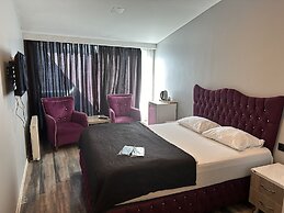 Plus Park Suite & Hotel