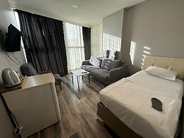 Plus Park Suite & Hotel