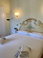 Sourire Hotel