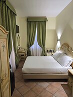 Sourire Hotel