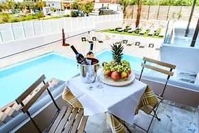 Gregory Comfort Hotel