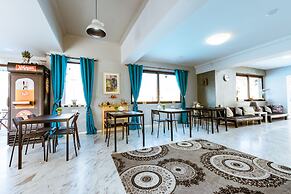 Gregory Comfort Hotel