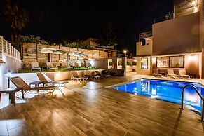 Gregory Comfort Hotel