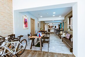 Gregory Comfort Hotel