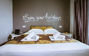 Gregory Comfort Hotel