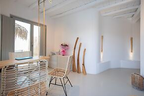 The Summit of Mykonos