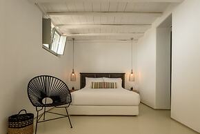 The Summit of Mykonos