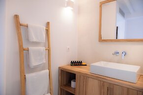 The Summit of Mykonos