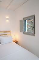 The Summit of Mykonos